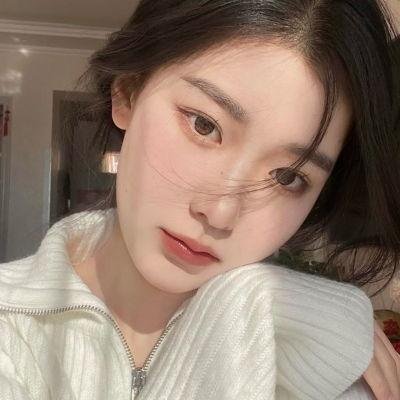 笼中女囚